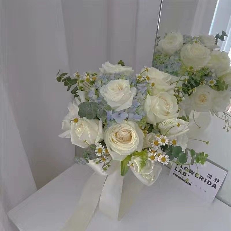 手捧花新娘结婚红色玫瑰新款森系婚礼仿真花拍照道具领证捧花球|undefined