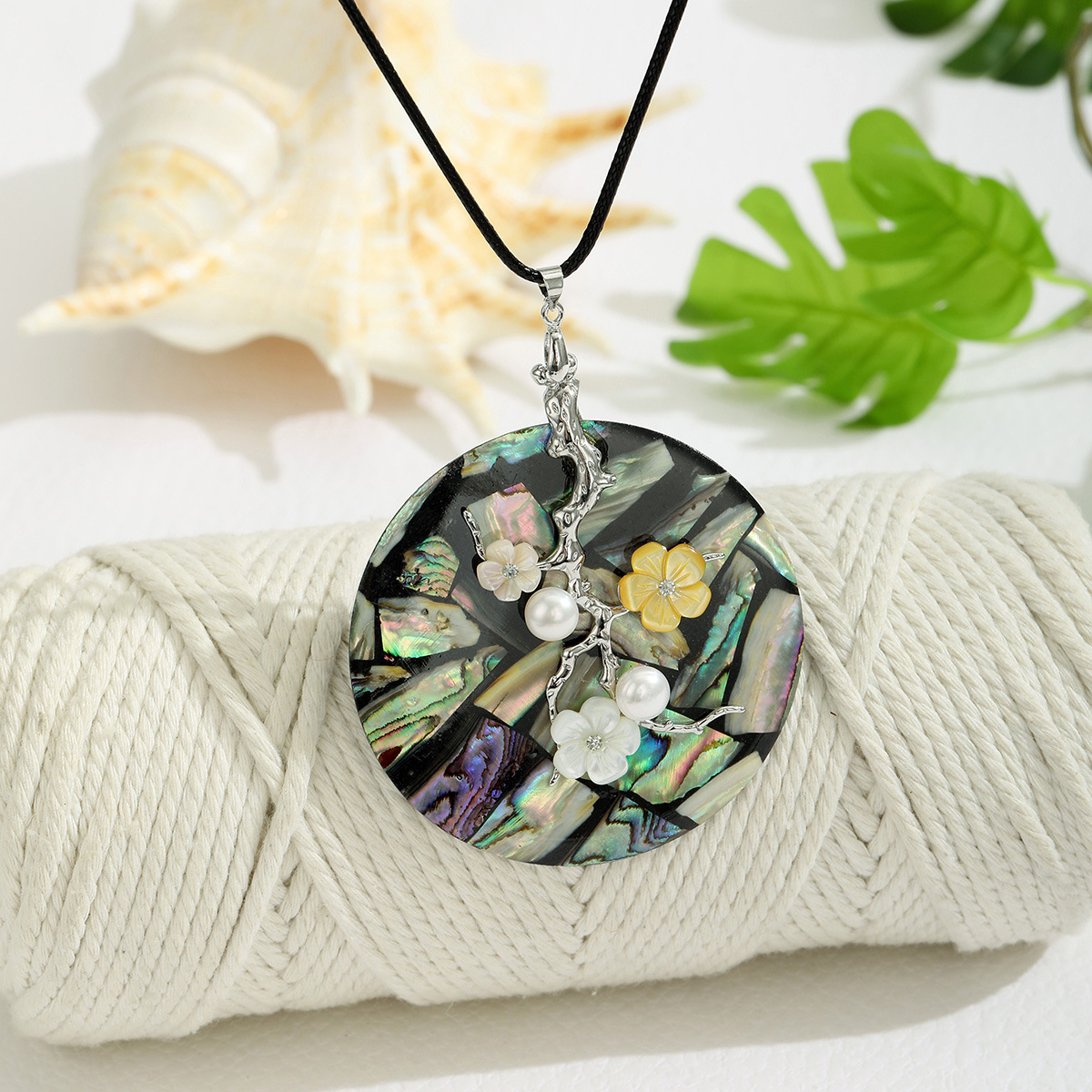 Europa y América de moda natural abalón conchas de mar profundo conchas de mariscos belleza serie colgante collar joyas de vacaciones de playa