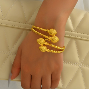 �¿�羳�W��Ůʿ�p���Ʒ �׺ΈA���OӋ�߼������C�ٴ�С���֭h