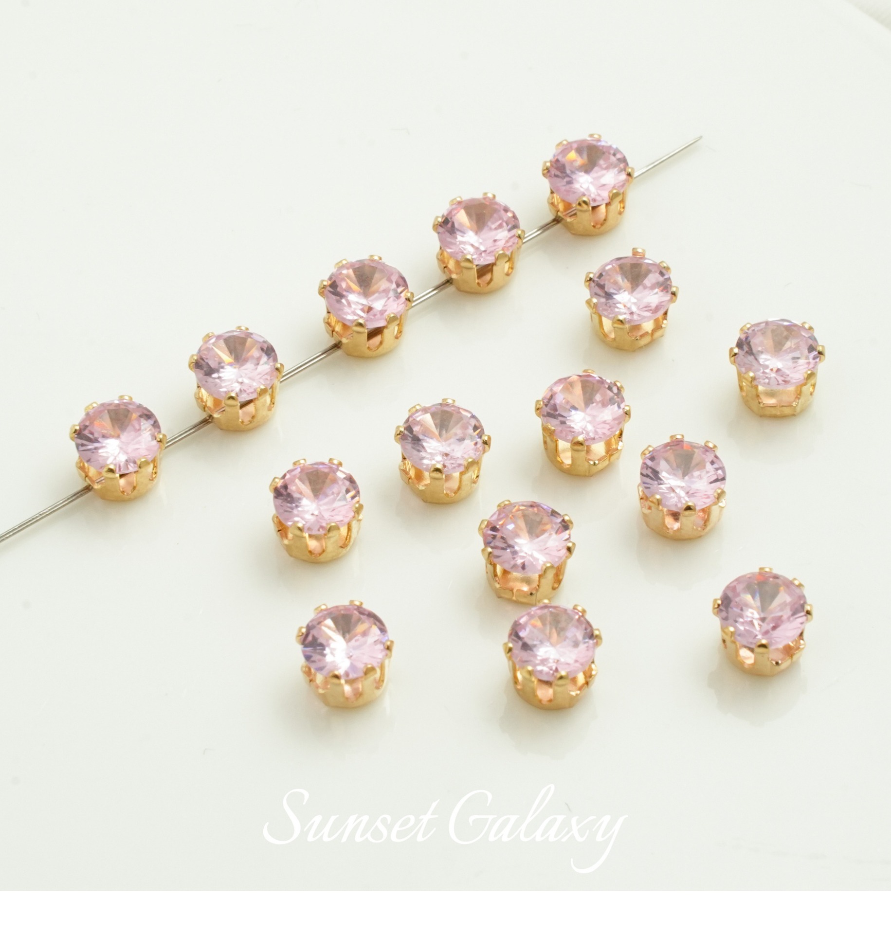 Round Zirconium Gold Bottom Claw Drill Hand-Sewn Drill Copper Plated 18K Gold Zircon Spacer Beads DIY Beads Beaded Bracelet Accessories Material
