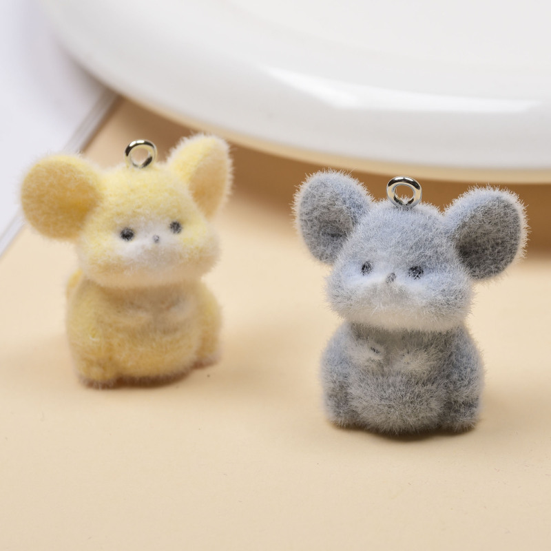 植毛かわいい小さなマウスペンダント漫画樹脂ペンダント DIY キーホルダーバッグ携帯電話アクセサリークリエイティブ装飾品|undefined