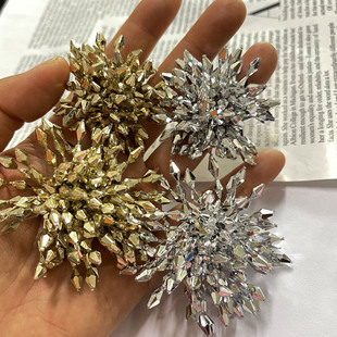 2025 TikTok Fast Hand Explosions Handmade Beaded Shoe Head Flower European and American Exaggerated Temperament Golden silver Bead Shoe Flower
