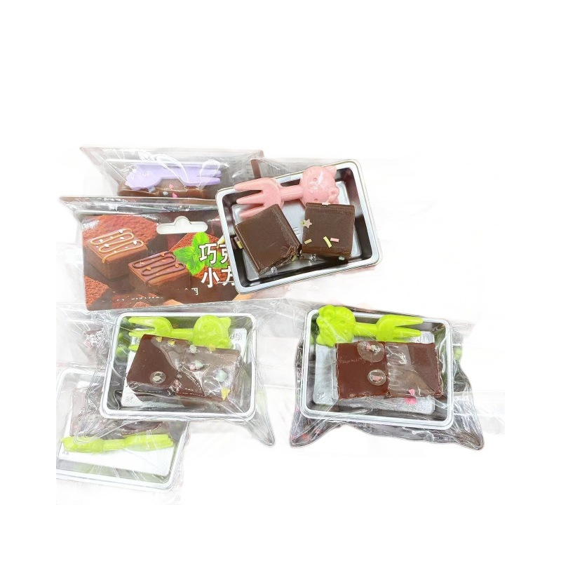 Simulación de chocolate pellizco pellizco juguetes de compresión DIY juguetes infantiles pellizco diversión 2 yuanes grandes almacenes al por mayor