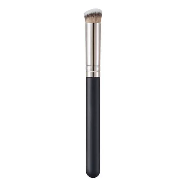 270 concealer brush
