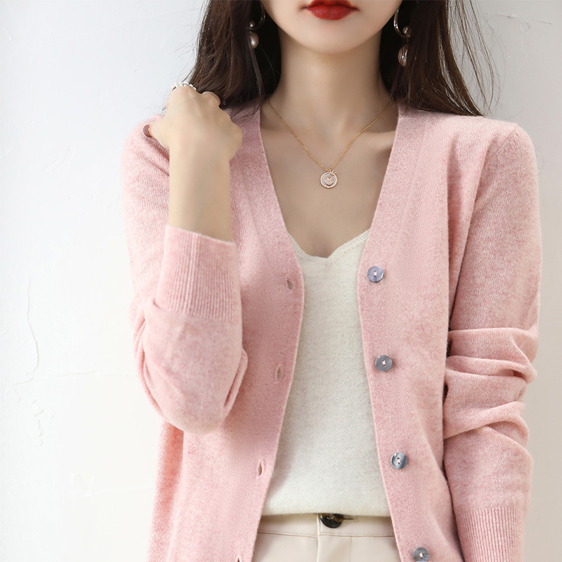 春と秋の新型vネックニットカーディガンの女性服のゆったりとした大きいサイズの純色のセーターの短いコートの上着|undefined