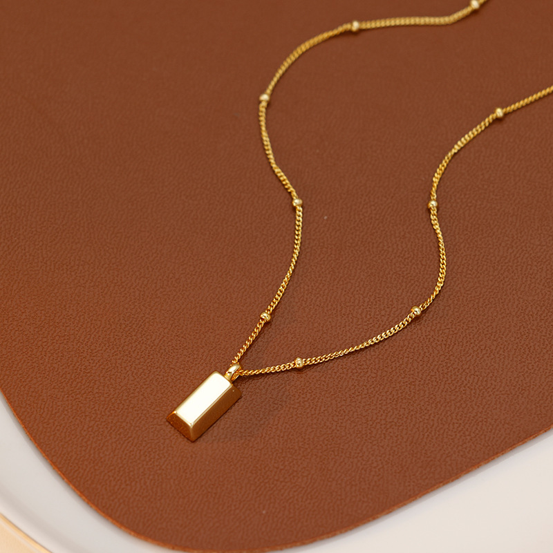 plated Titanium Steel Small Gold Bar Necklace For Women, 2024 New Model, Niche Light Luxury Design, High-end_voghion.com