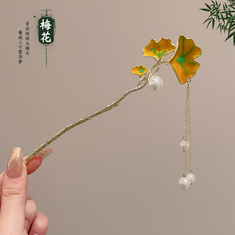 37 horquillas con flecos de hojas de albaricoque - doradas