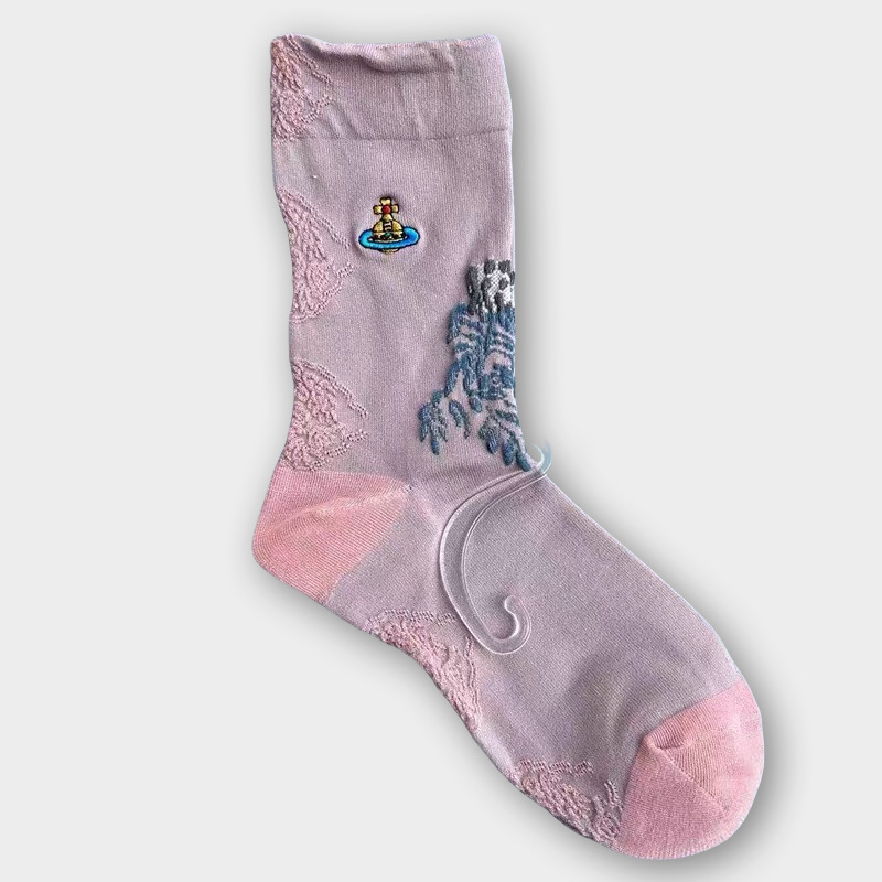 新しいクイーンマザービヴィアン土星刺繍二本針ミッドチューブ女性のパイル日本のトレンディな綿の靴下通気性
