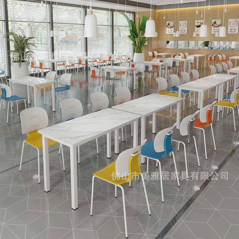 Mesa y silla de comedor de estudiantes de escuela Compañía comercial Comedor de personal de fábrica Comedor de postre Tienda de té de leche combinación de mesa y silla de comedor de tabla de roca
