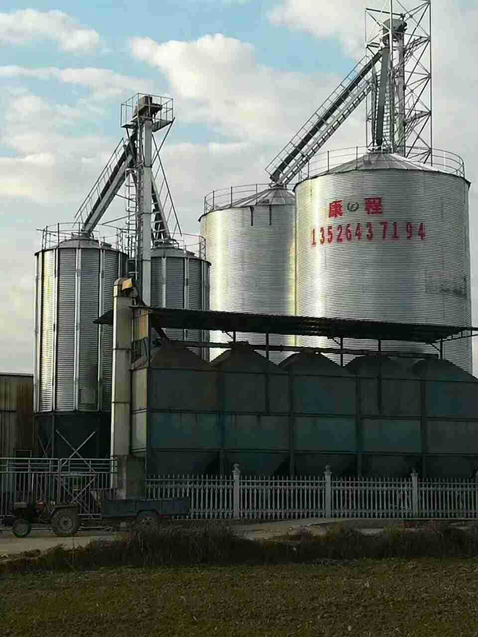 钢网式玉米储粮仓,10万斤玉米储存仓图片,地趴粮和钢网式储粮仓(第17页)_大山谷图库