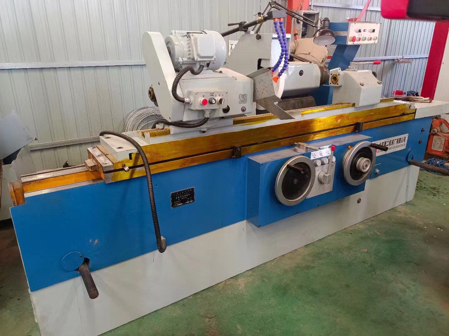 出售二手北京二机MG1332C外圆磨二手北京二机外圆磨