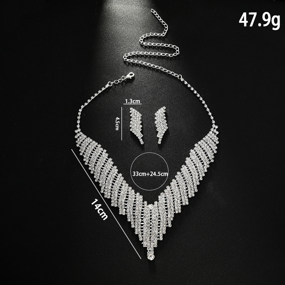 Amazon Hot Sale Geometric Jewelry Set Nueva Clavicle de diamante simple pendientes accesorios Jewelry Set