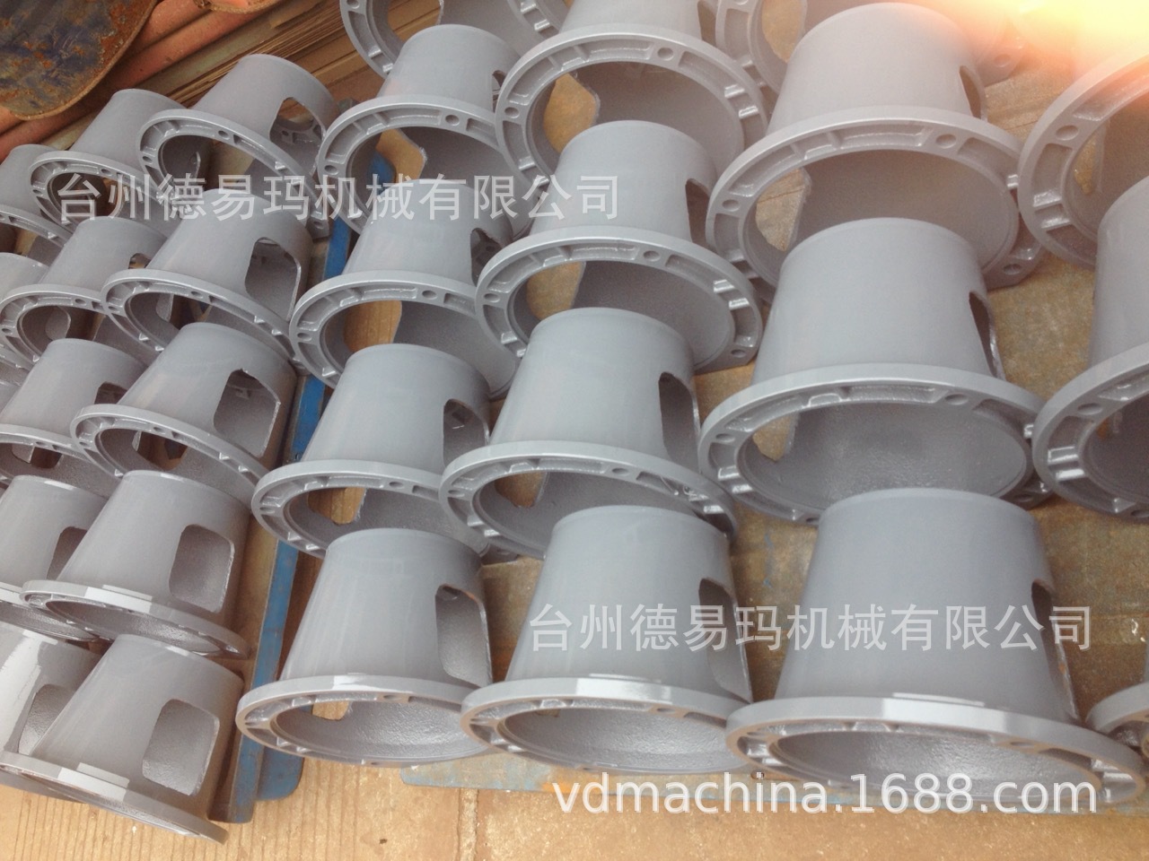 供应钟形罩法兰泵套联轴器油箱清洗盖