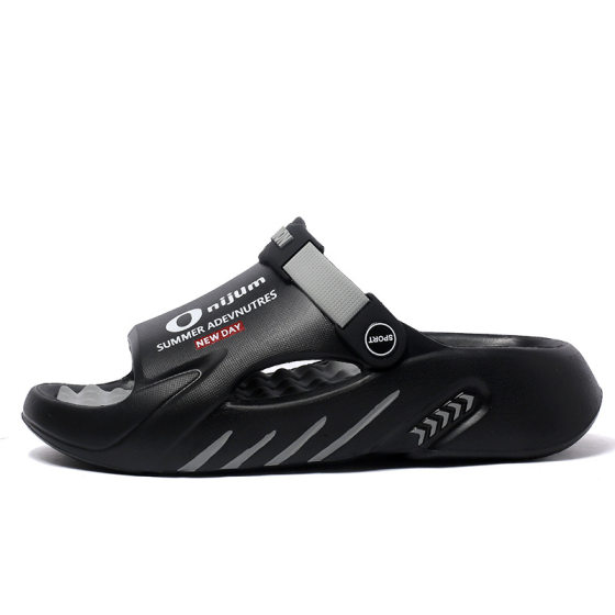 Men's Breathable Sandals, Summer Couples' Outer Wear, Large Size Non-Slip Beach Slippers, Foot Massage Driving Thick-Soled Sandals
