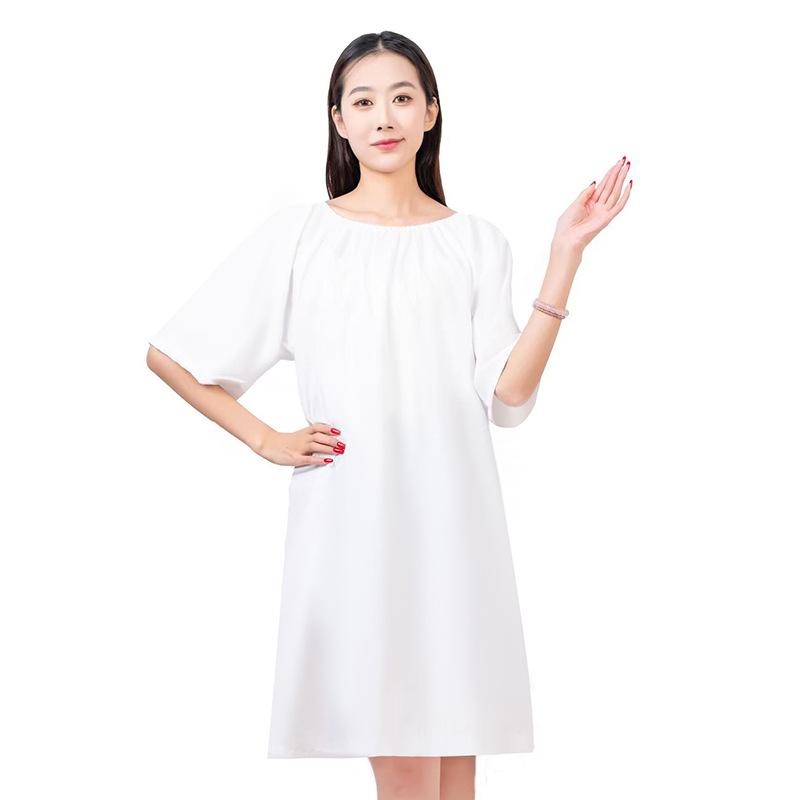 화이트* 스커트기장 90*가로 70*소매기장 40*소맷단 22