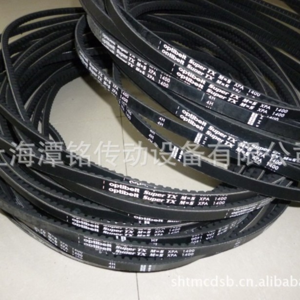 供应空压机皮带、带齿三角带、齿形传动带，齿形工业皮带，三角带