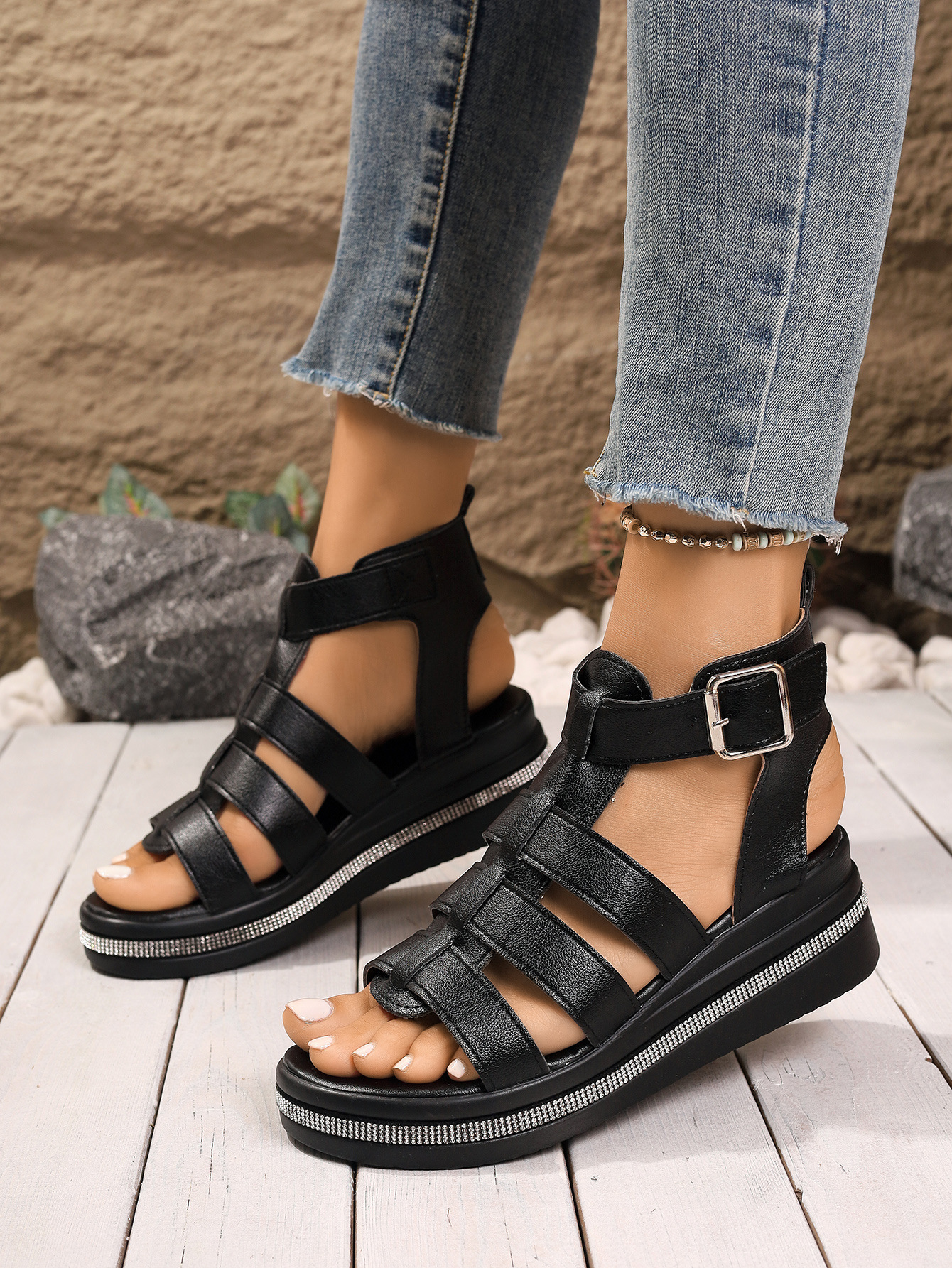 2026010813078565383357w1340h17