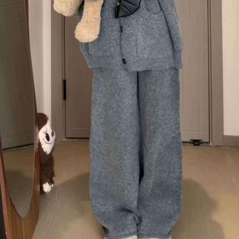 2025春季私服名媛御姐风纯色绵羊绒长袖三分裤套装休闲穿搭女|undefined