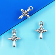 1.8*1.2cm����ѷ�羳����ŷ��DIY��Ʒ���Сʮ�ּܵ�׹�Ľ��ǹҼ�