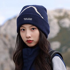 登山毛线帽雪山帽子女秋冬季户外保暖针织护耳冷帽运动滑雪套头帽