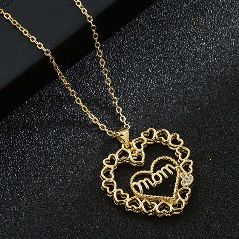 Fashion Letter Mom Heart-shaped Copper 18k Gold-plated Inlaid Zircon Necklace display picture 4