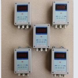 振动传感器;温度传感器;显示仪表