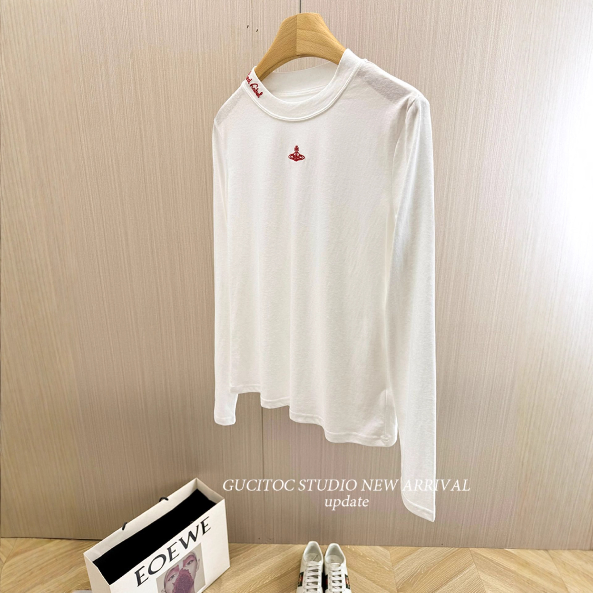 深圳南油女装批发土星刺绣纯棉长袖T恤女春夏新款宽松小众白色上