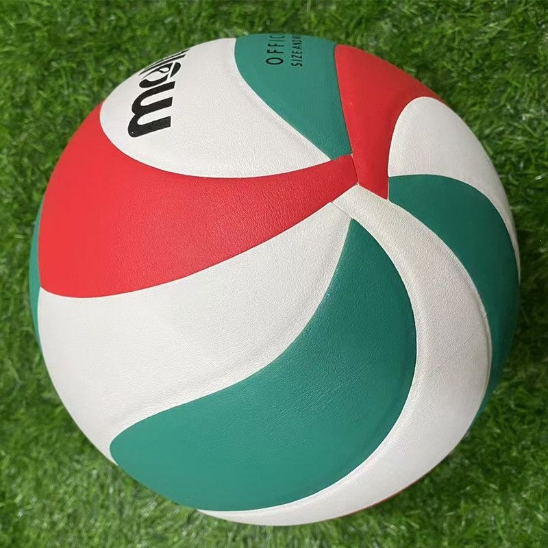 Volleyball for middle school entrance exams, elementary school students, junior high school exams, training, and competitions. V5 M4000 hard volleyball with soft leather overlay, seamless.