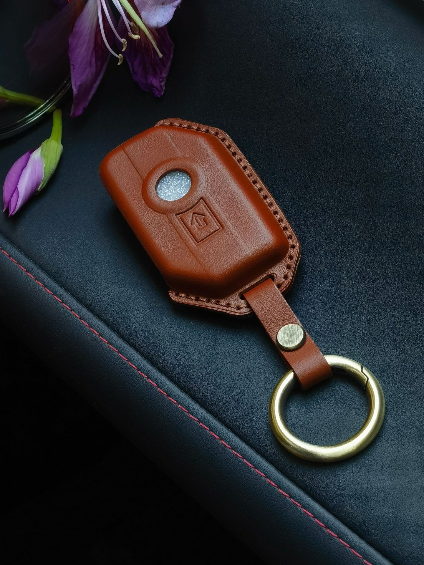 For BMW R1250GS Motorcycle Key Case Leather ADV Waterbird C400gt Handmade Cowhide Key Case