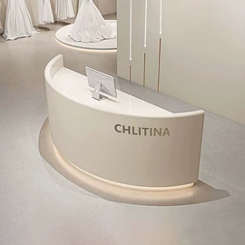 办公案、台;服装陈列架;吧台