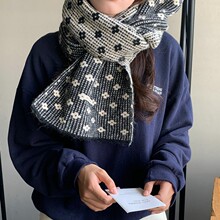 韩系氛围感双面针织小花围巾女秋冬季新款加厚保暖护颈时髦围脖潮