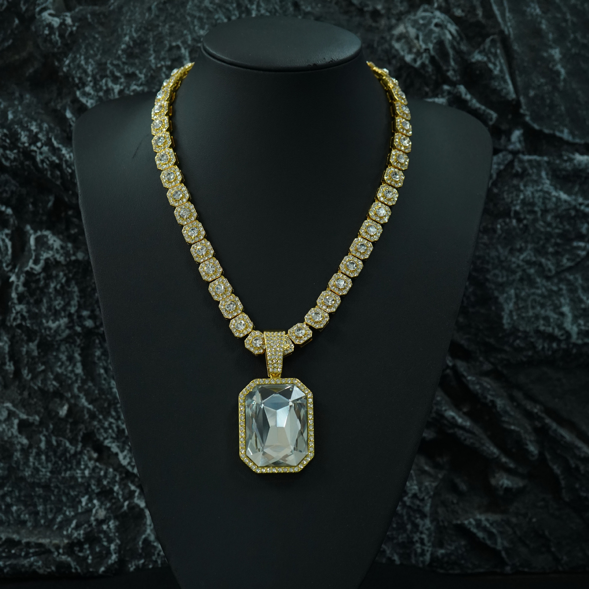 Nuevos productos de venta caliente de azúcar cuadrado de diamantes de color cubano con colgante de gemas de color clásica joyas de collar de hombre