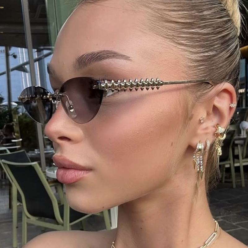 リベット三角キャットアイサングラス、フレームレスエッジカット、ヨーロッパとアメリカのファッション、ハイエンドサングラス、日焼け防止サングラス|undefined
