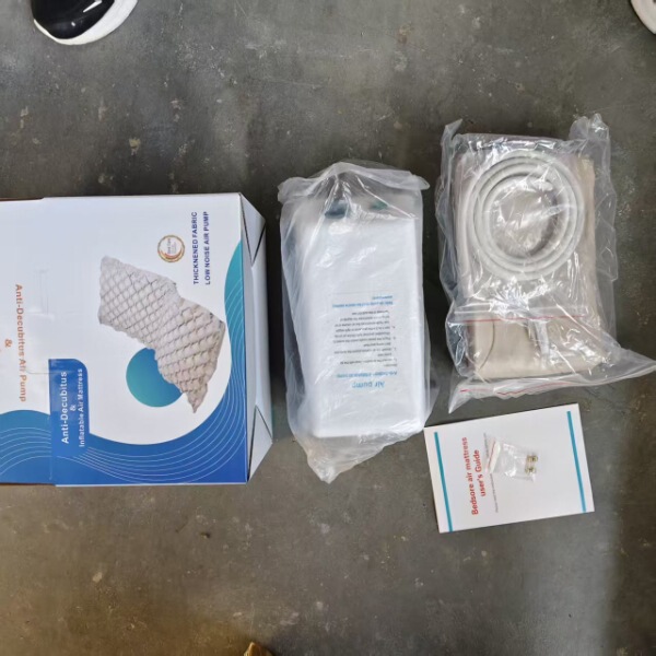 Home Use Anti-Bedsore Air Mattress for the Elderly, Inflatable Mattress, Spherical Air Mattress, Bed Sore Prevention, Export for Foreign Trade