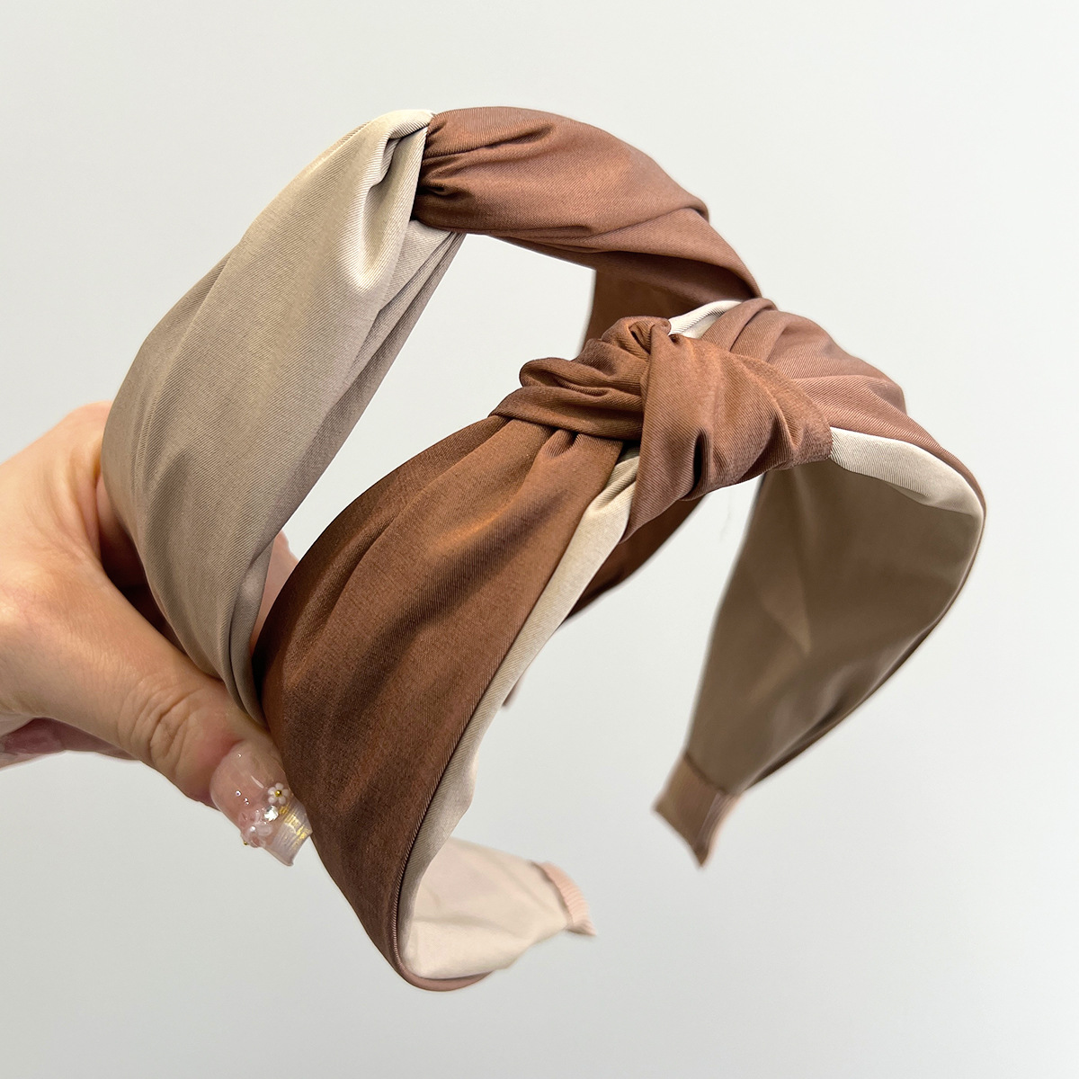 Wide-brimmed Headband, Korean-style Internet-famous Cross-Knot Design, Retro & Minimalist Instagram-worthy Hair Accessories—Wholesale, New Color-Block Wash Face Headbands