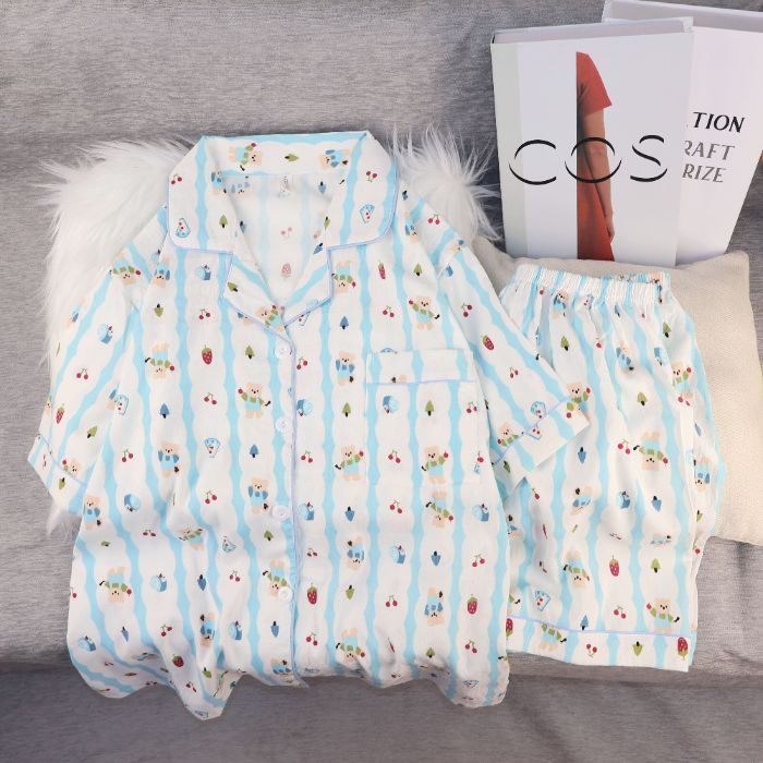 Pijamas de algodón nubes al por mayor transfronterizos de mujeres pantalones cortos de mangas cortas de verano nuevos cardigans con solapas de dibujos animados lindos cubiertas de ropa para el hogar