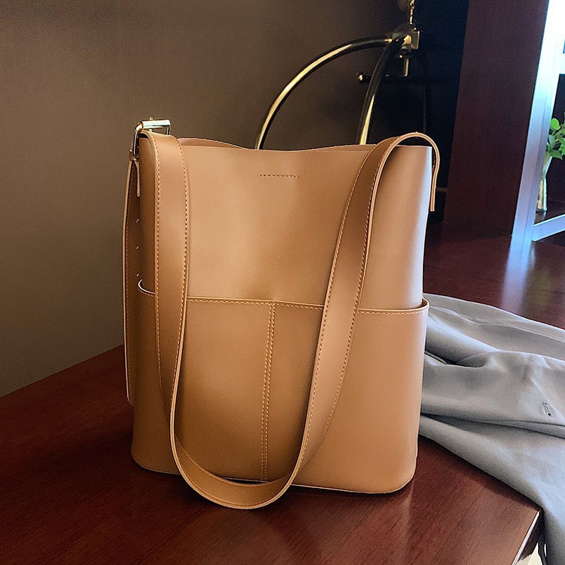 Elegant Women's Shoulder Bag High Capacity Versatile Bucket Bag_voghion.com