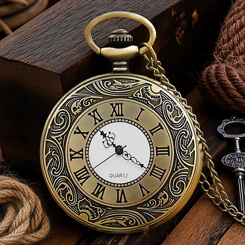 Wholesale Personalized Hollow-Out Vintage Pocket Watch Flip-Top Quartz Watch Creative Dial Vintage Watch Unisex