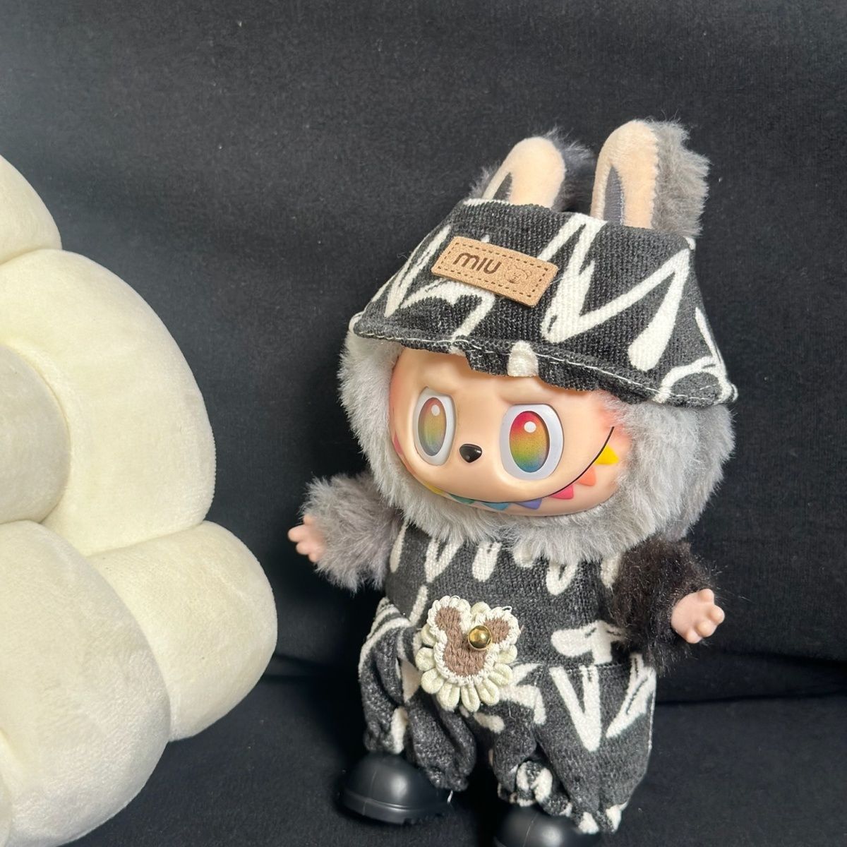 Doll clothes and fisherman's hat set, Labub 17cm plush doll vinyl set, fabric clothes (doll not included)