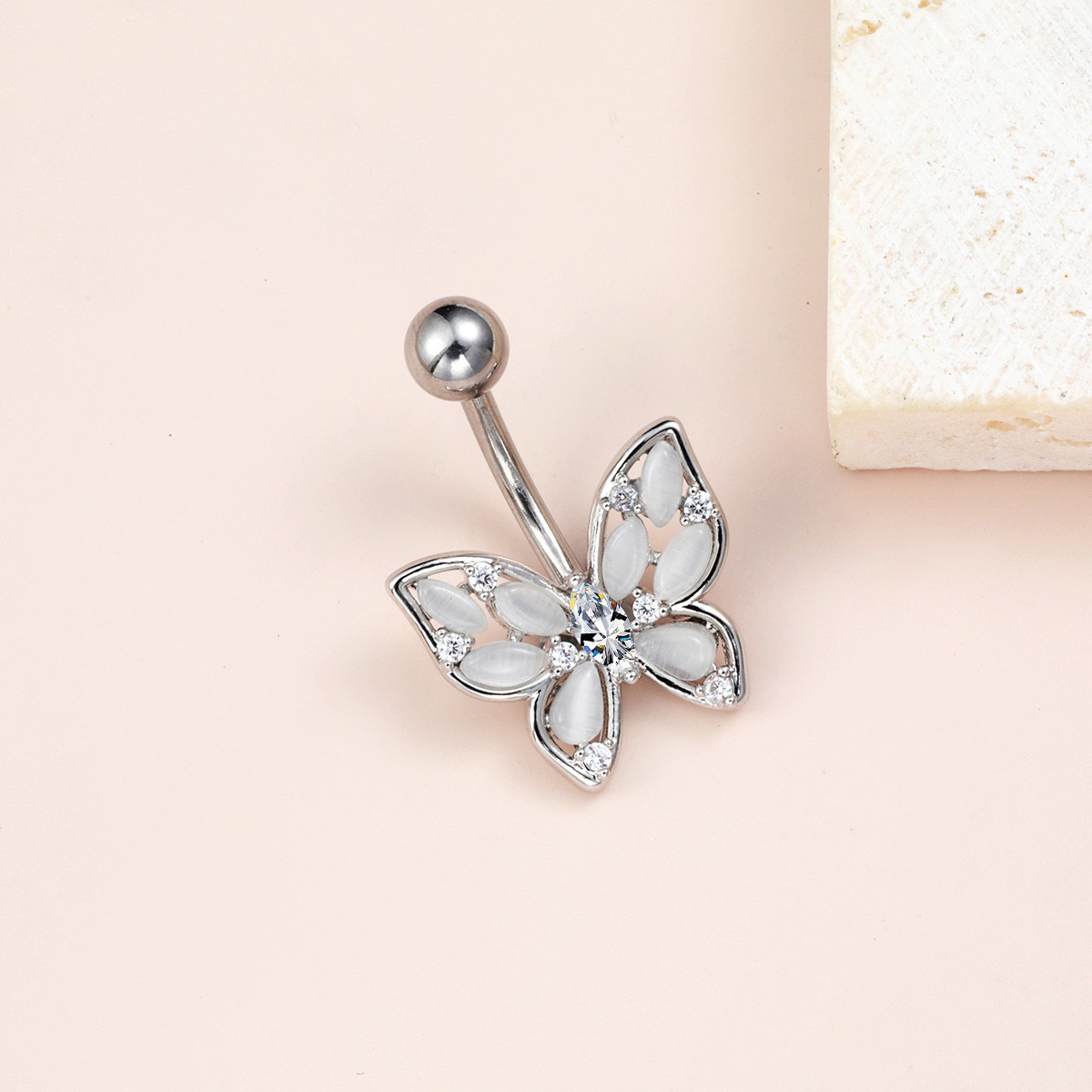 Piercing nombril papillon strass style américain_voghion.com