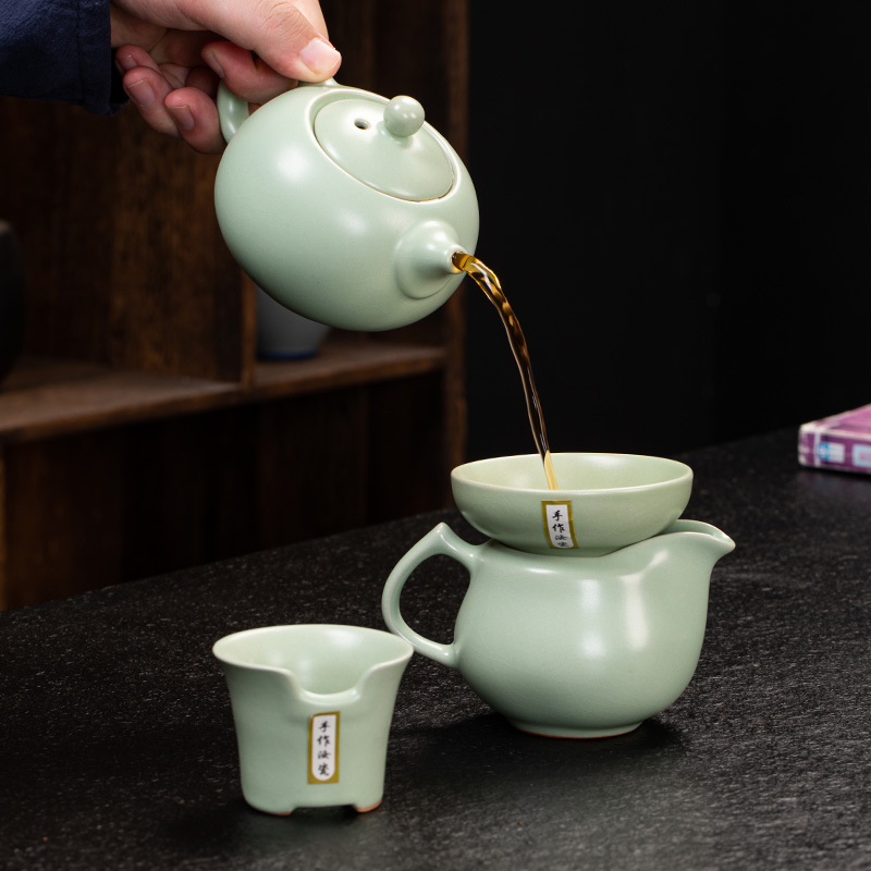 Luxury Ru ware tea set gift set with celadon tea cups and teapot, suitable for Mid-Autumn Festival, practical and elegant, perfect for gifting clients.