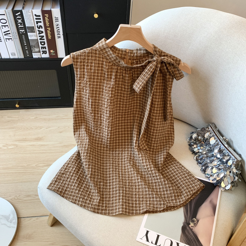 Summer new sweet design plaid sleeveless shirt with a flowing collar for women, elegant and slimming, versatile top Summer new sweet design plaid sleeveless shirt with a flowing collar for women, elegant and slimming, versatile top