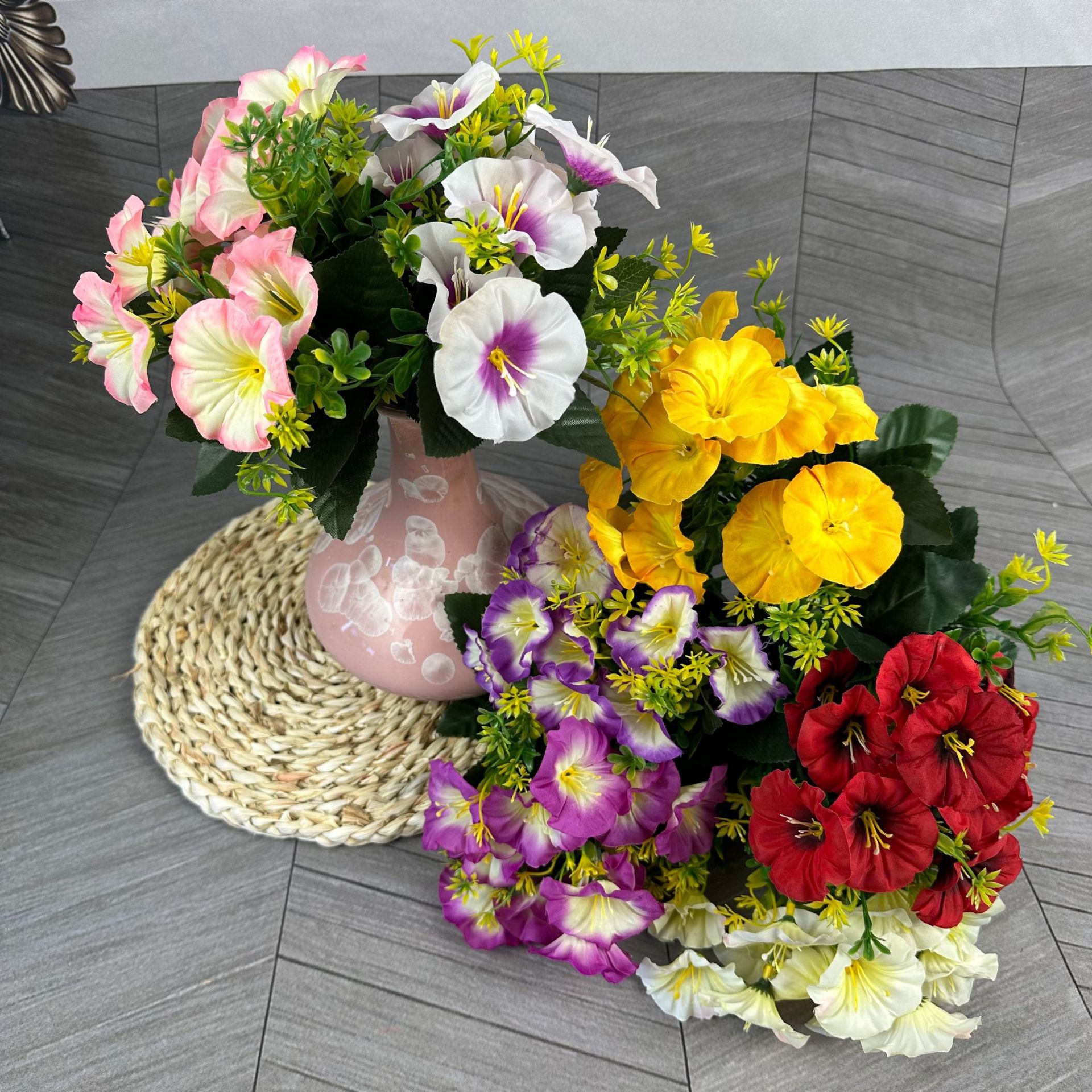 12 cabezas de taurora flor de trompeta flor artificial decoración del hogar decoración pastoral tiro al aire libre arte floral de boda al por mayor