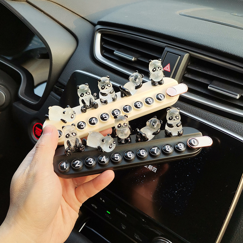 La matrícula de estacionamiento temporal puede ocultar el lindo y creativo panda rojo, mover el automóvil, mover la matrícula del teléfono, accesorios de estacionamiento