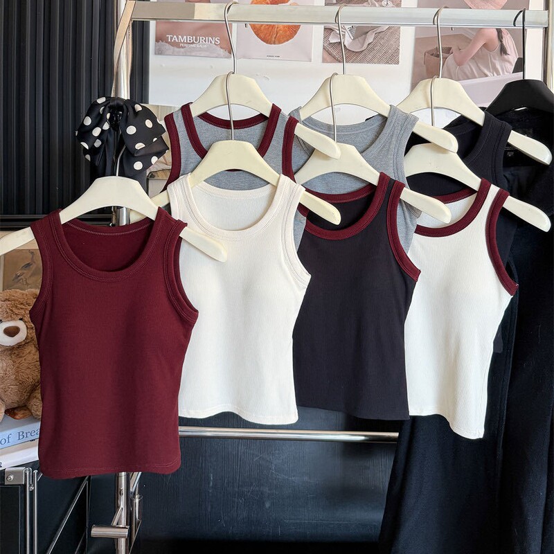 Autumn and Winter Contrasting Color Brushed Warm Round Neck Suspender I-Shaped Vest for Women with Integrated Chest Pad Slim Inner Top Autumn and Winter Contrasting Color Brushed Warm Round Neck Suspender I-Shaped Vest for Women with Integrated Chest Pad Slim Inner Top