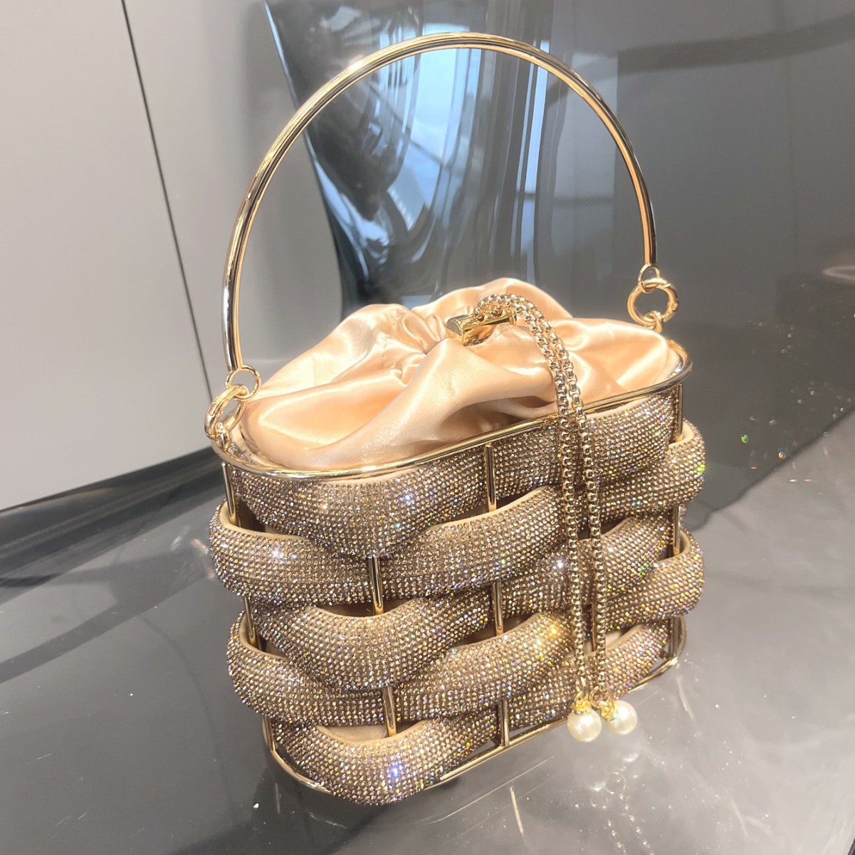 Women's Heavy Metal Woven Birdcage Bucket Bag - Sparkling Diamond Party Clutch & Crossbody Bag - Thumbnail 6