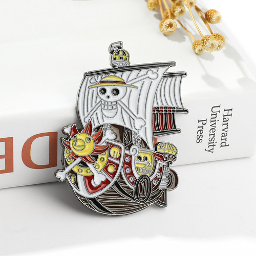Two-dimensional Japanese film and television animation peripheral One Piece series cartoon brooch metal badge alloy bag accessories