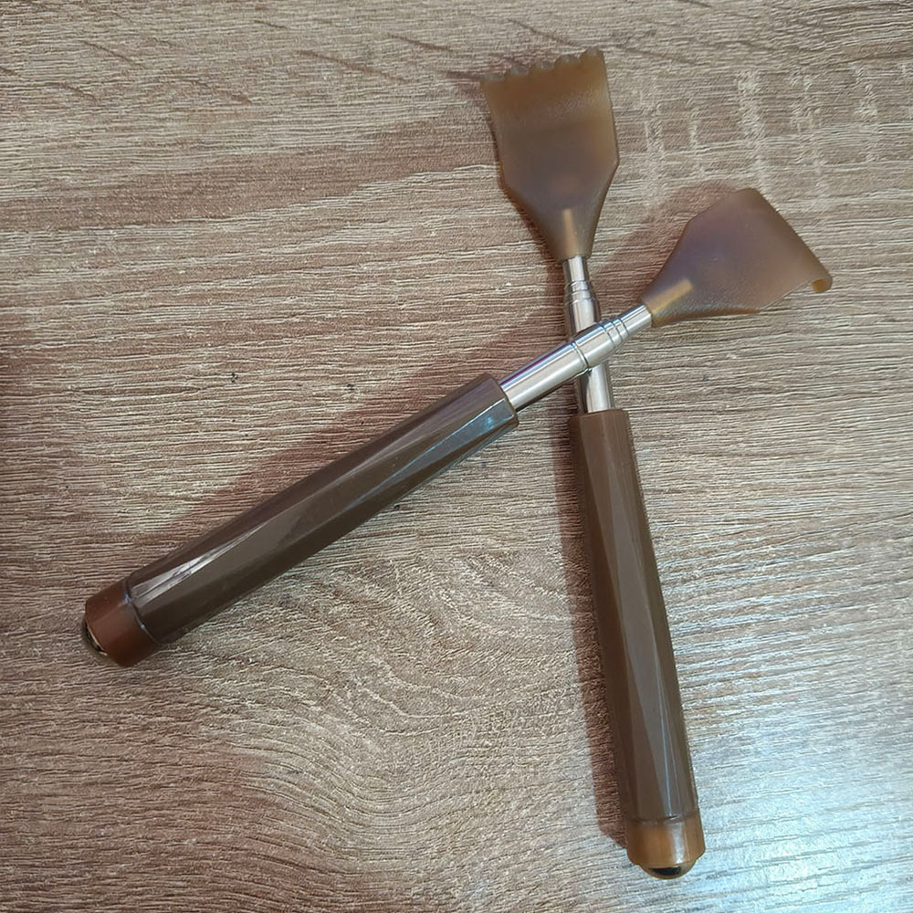 Rascador de Espalda Extensible de Plástico y Resina