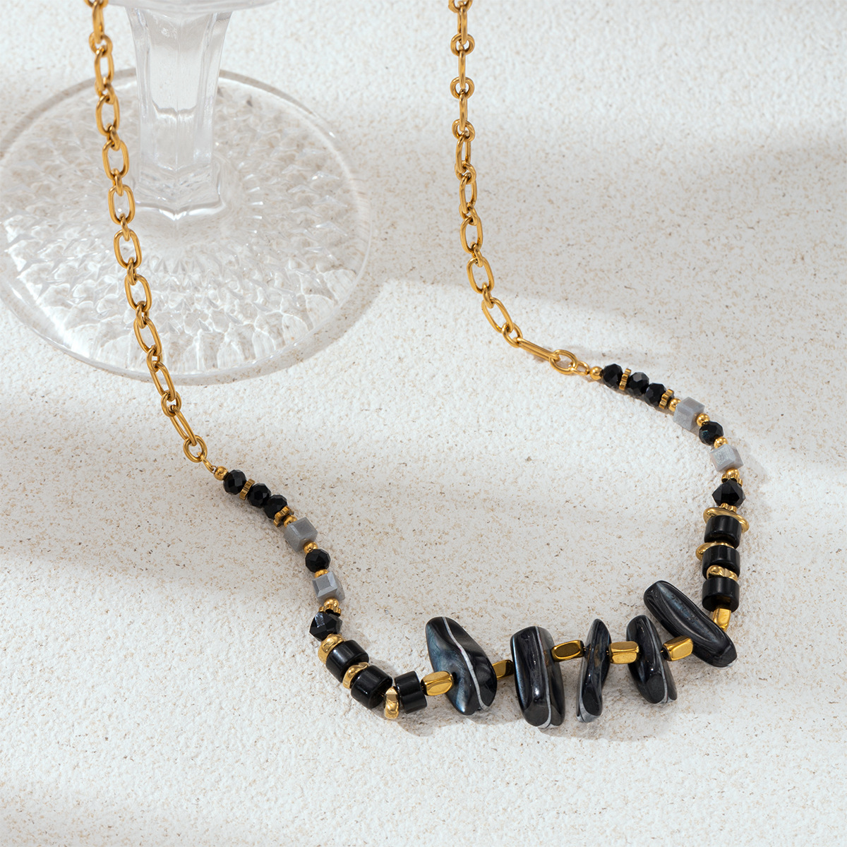 Collar de acero inoxidable TENA Europa y América de lujo ligero nicho colgante de piedra natural colgante de cuentas de titanio no se desvanece joyería collar