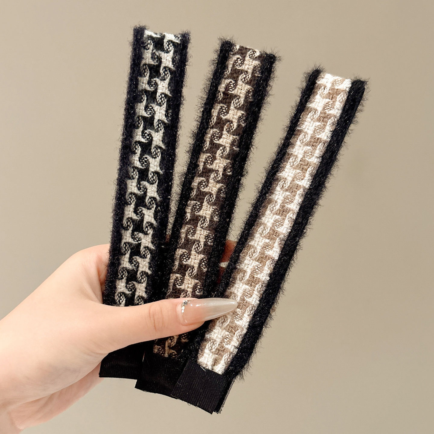 Fijación de lana de punto de peluche pegatinas de cabello Velcro postos de lavado de la cara correa de cabello para mujeres acabado de cabello pegatinas de artefactos